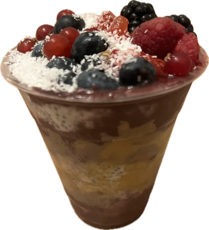 Unsere Açaí-Bowl mit Früchten und Toppings